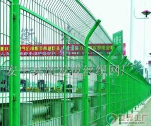 批發各類安全防護網 廣州篩網、安平絲網、石籠網、壓花網、護欄網浸塑網詳解